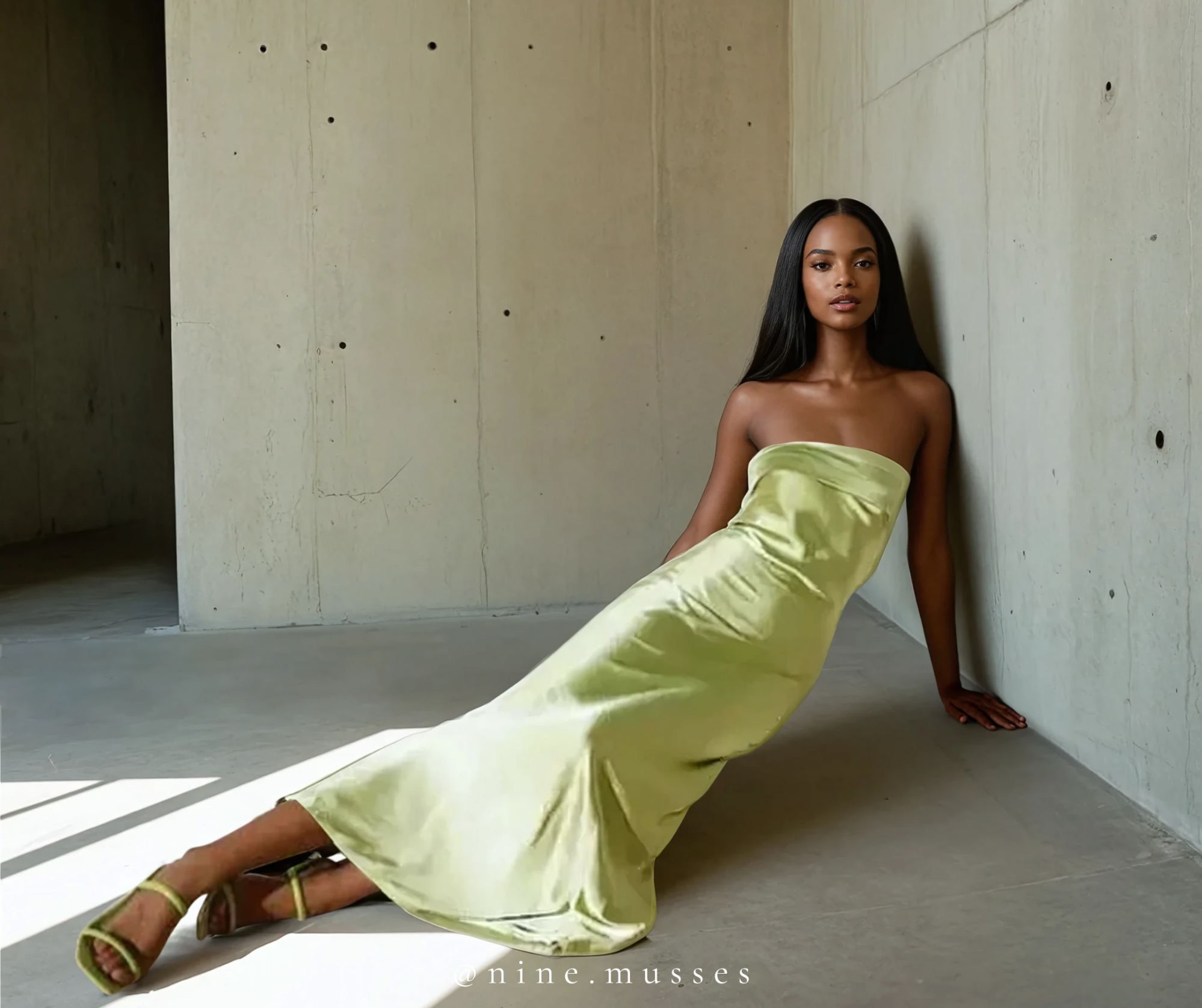 Strapless dresses collection featuring elegant, flattering designs in luxurious fabrics like satin and silk. Perfect for weddings, cocktail parties, and special occasions.