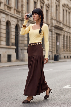 Honeyveil Ribbed Knit Top